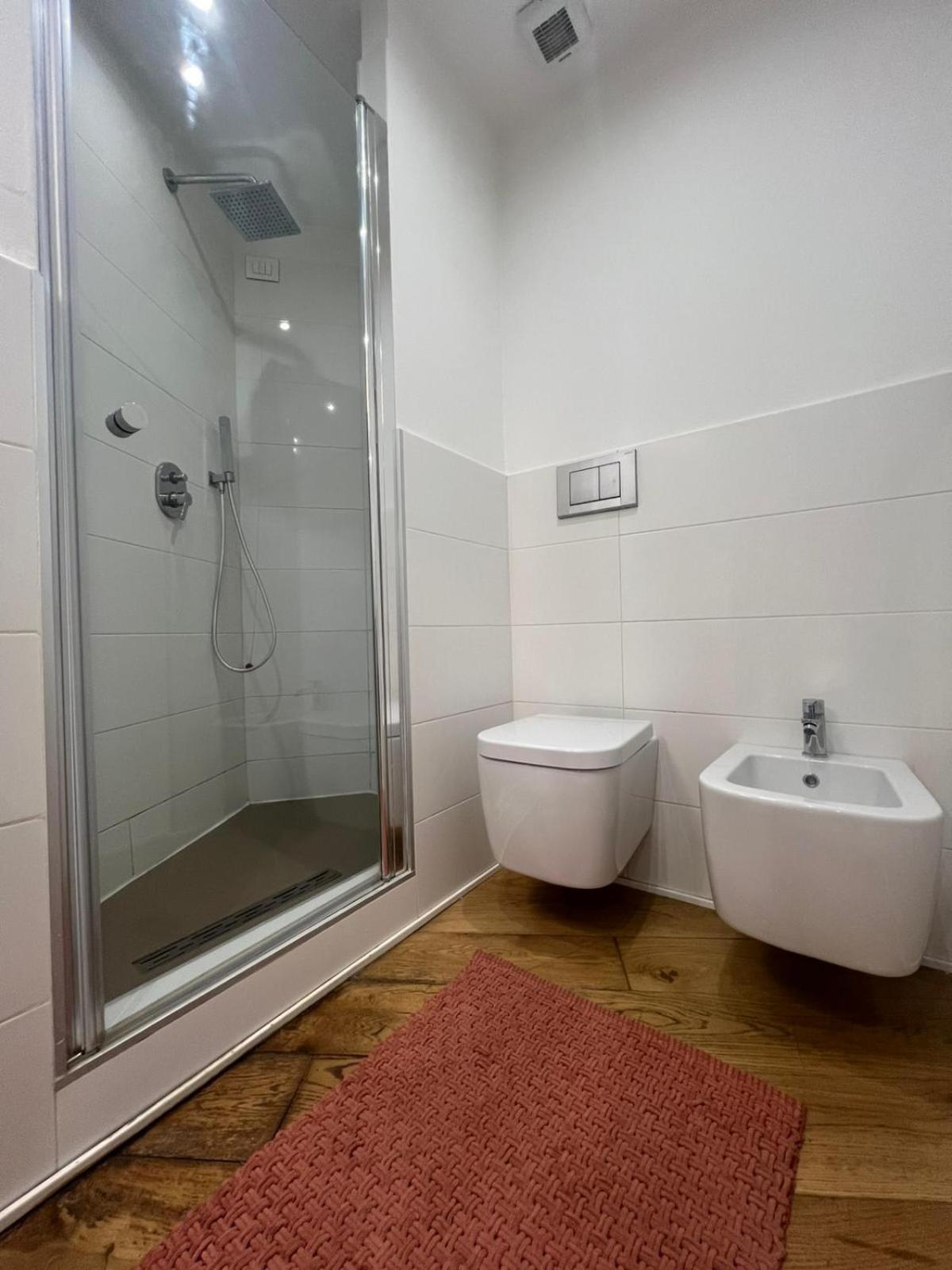 La Regina Delle Locazioni Accanto Bocconi Apartment