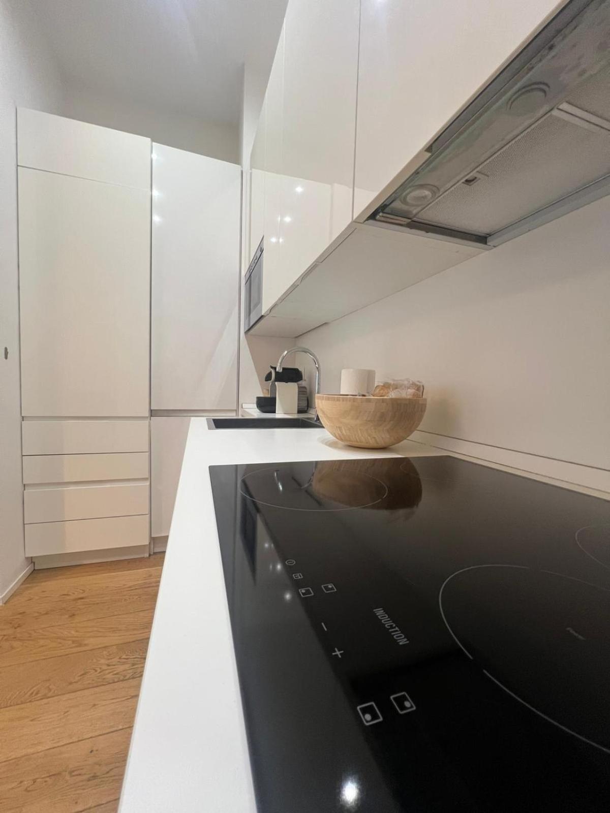 La Regina Delle Locazioni Accanto Bocconi Apartment Mailand