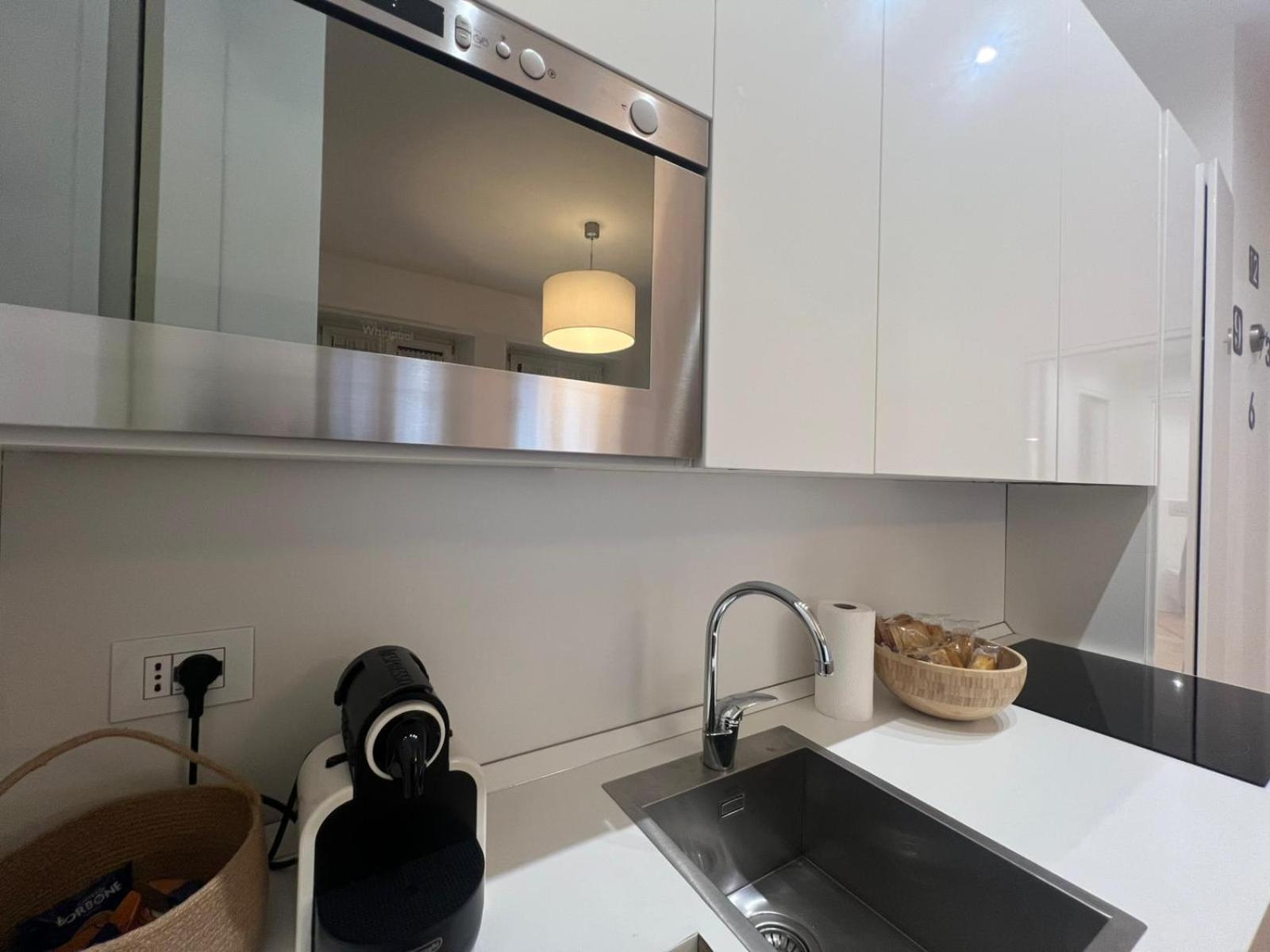 Apartment La Regina Delle Locazioni Accanto Bocconi Mailand